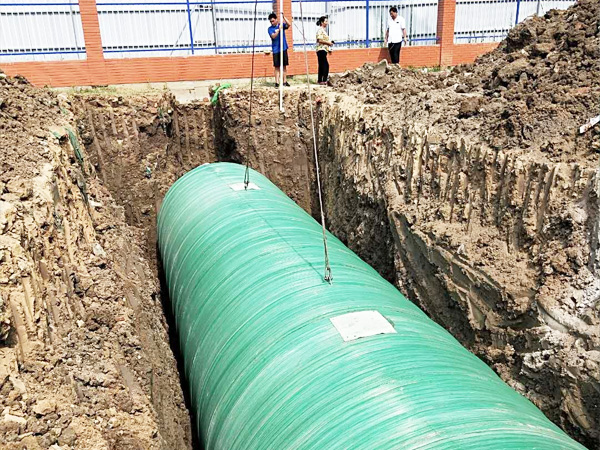 如何挑選適合自己的玻璃鋼化糞池？